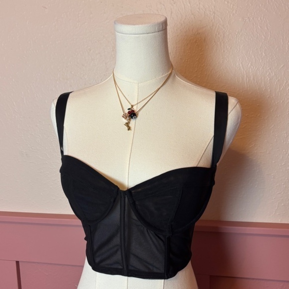 babydoll goth fairy coquette corset mesh top

oh polly
sz 8
black
